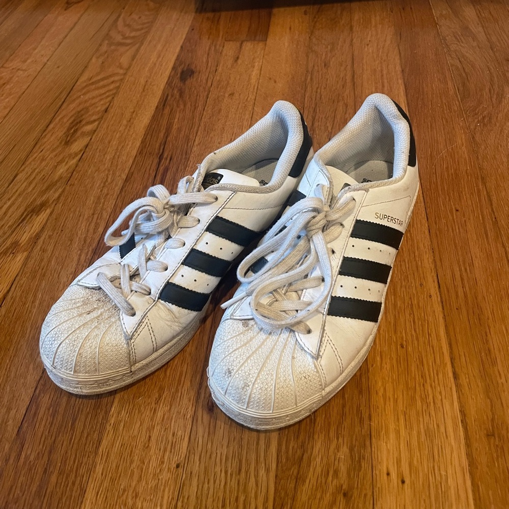 Adidas Superstar